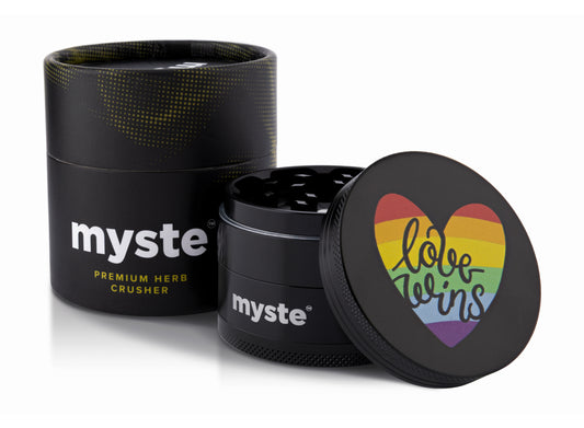 MYSTE LOVE WINS Grinder